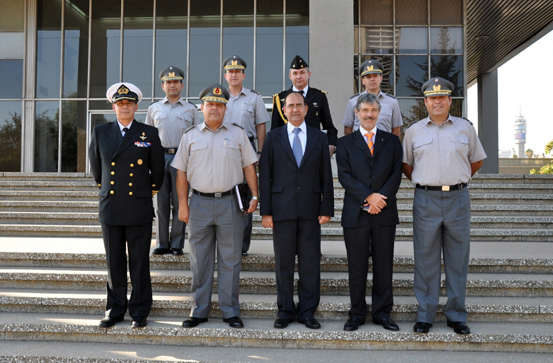 VISITA DEL MINISTRO DE DEFENSA DE PARAGUAY